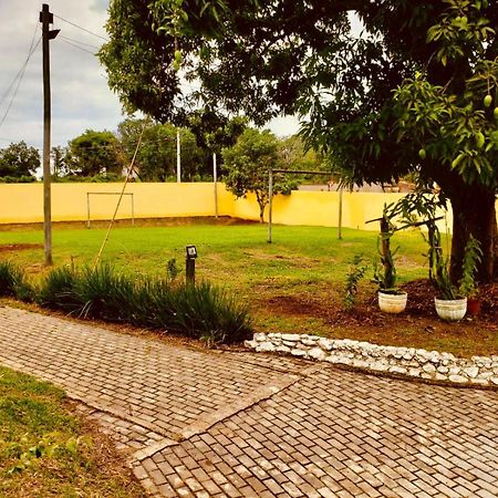 Chacara Charmosa Com Piscina, Campo De Futebol Villa Guaratinguetá Екстериор снимка