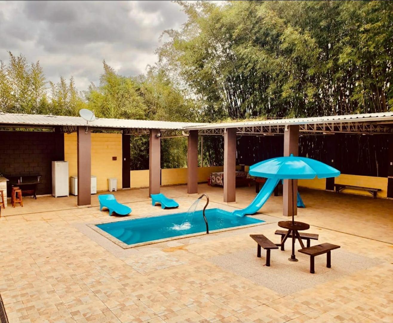 Chacara Charmosa Com Piscina, Campo De Futebol Villa Guaratinguetá Екстериор снимка