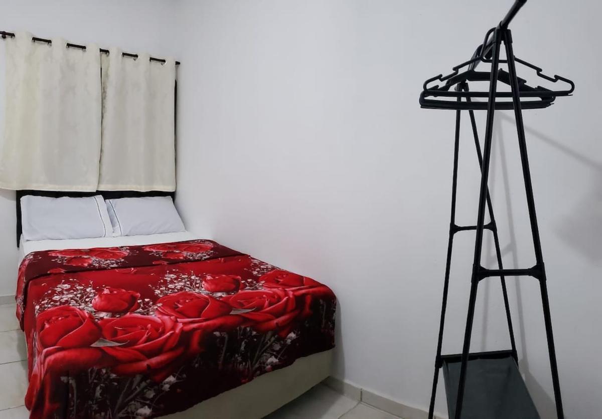 Chacara Charmosa Com Piscina, Campo De Futebol Villa Guaratinguetá Екстериор снимка